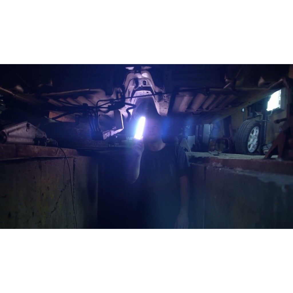 ✨ Anamorphic Lens Flares | Cinematic Light Glow Generator [MICHIGO STUDIO]