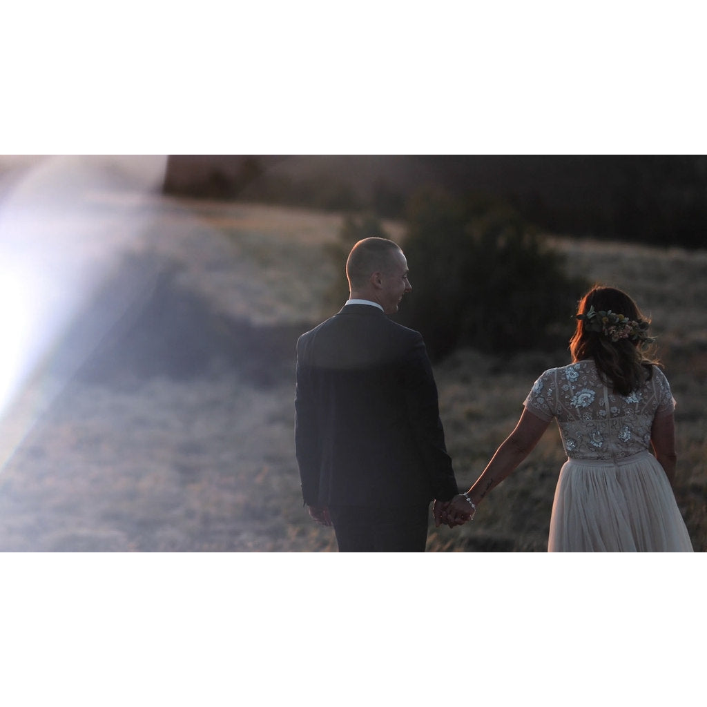 💍 [Footage] Wedding short-film editing lens flare effects pack
Runaway Vows – Jake Weisler — [MICHIGO STUDIO] ✨🎞️
