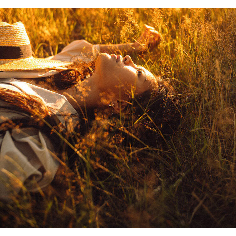 🎞️ **André Jocelyn LR Film Portrait Photography Soft Warm Presets [ MICHIGO STUDIO ]** 🌅📸